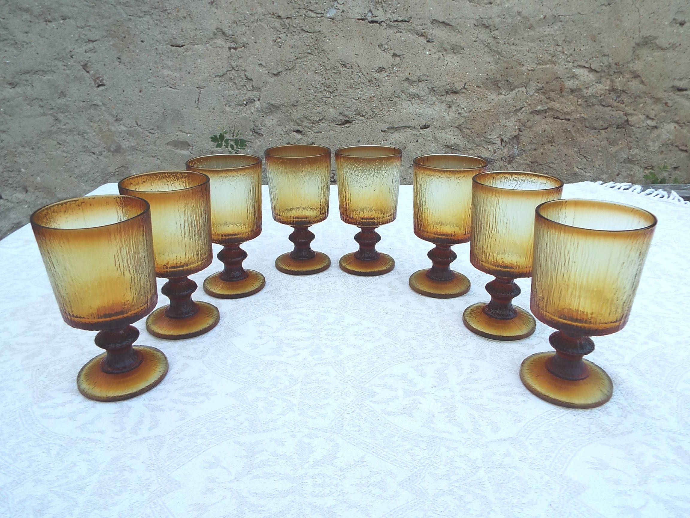 8 amber stemmed glasses