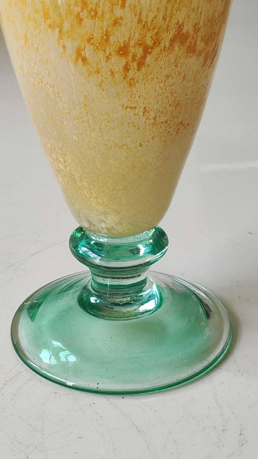 Amphora vase, speckled yellow. Murano style. Blown glass. Height 28 cm