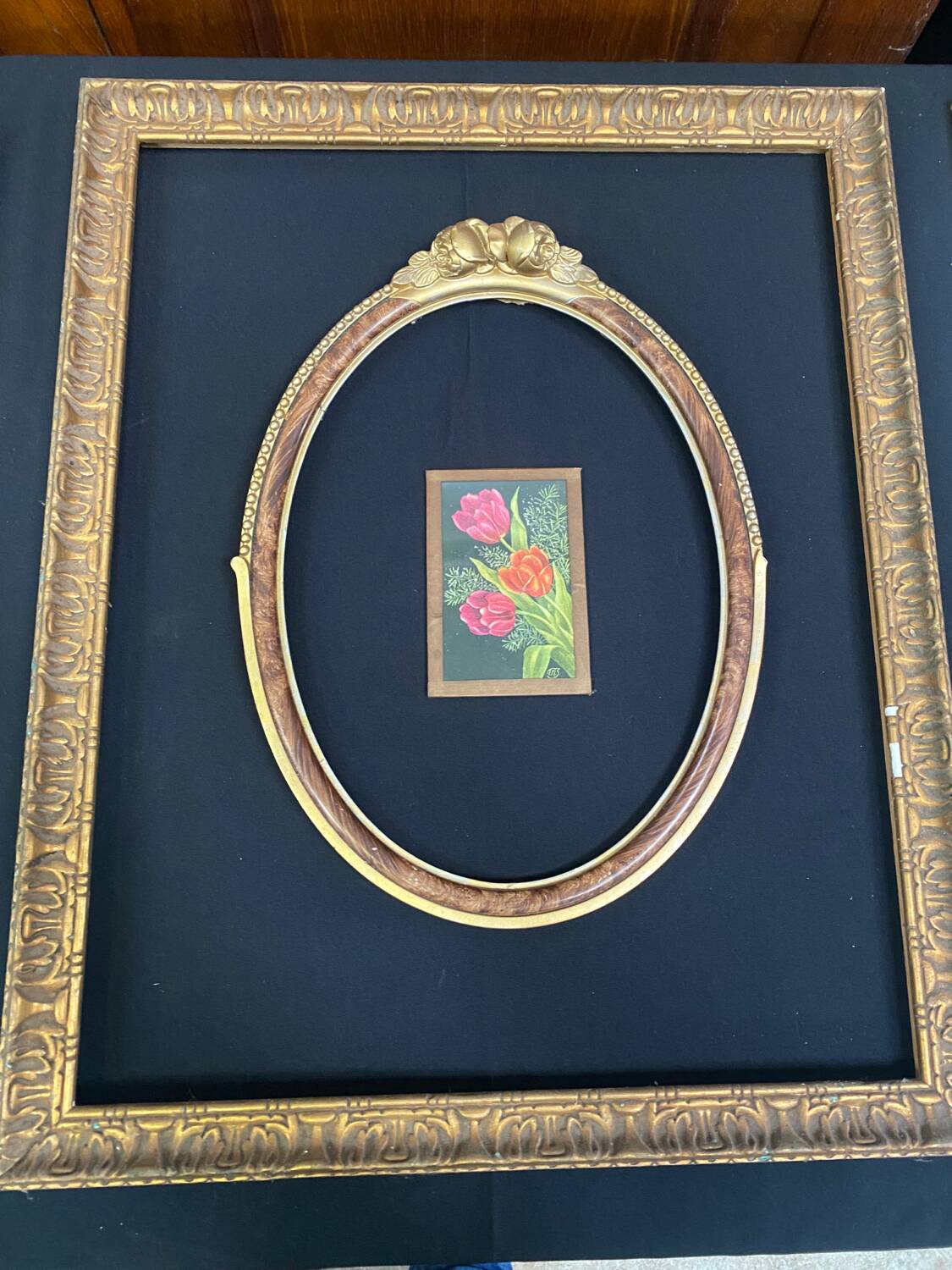 Set of 8 gilded wood or resin or vintage brass frames