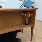 Vintage Scandinavian desk from the 1960s in teak.