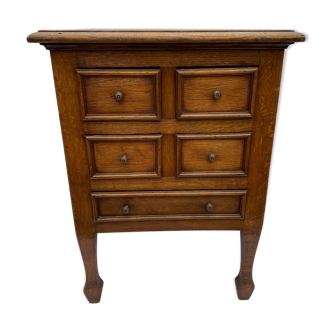 Small wooden dresser