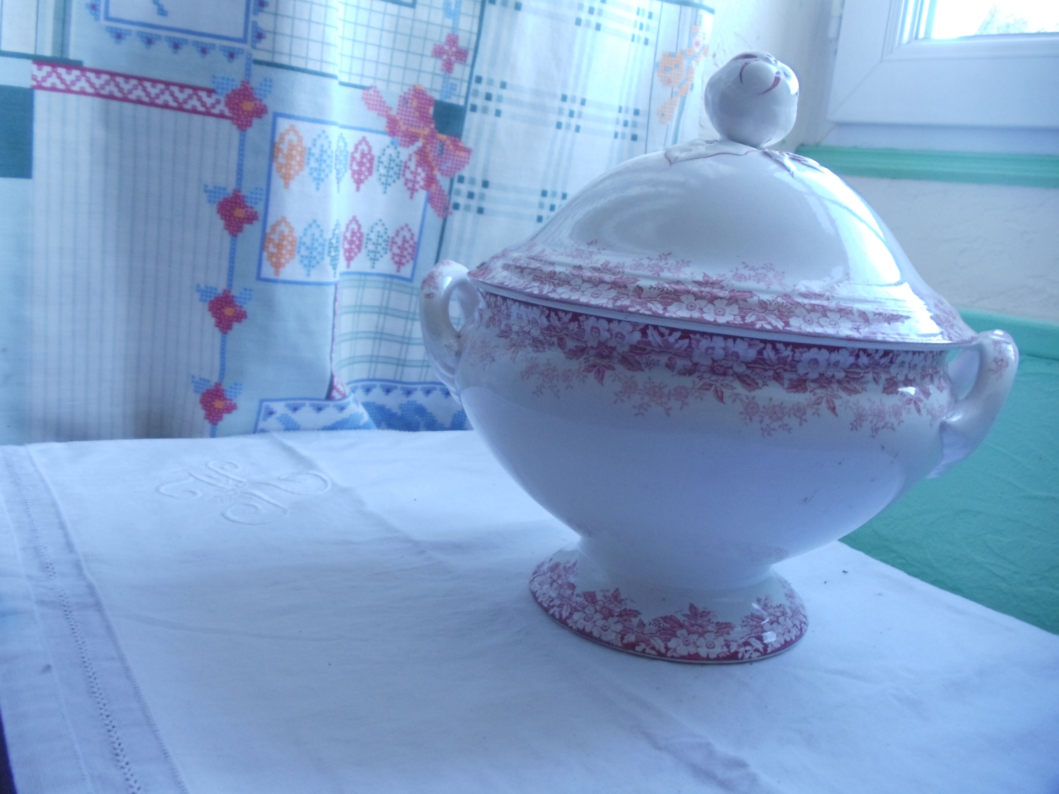 Tureen