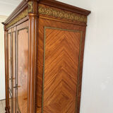 Louis XVI style wardrobe – Marquetry & bronzes