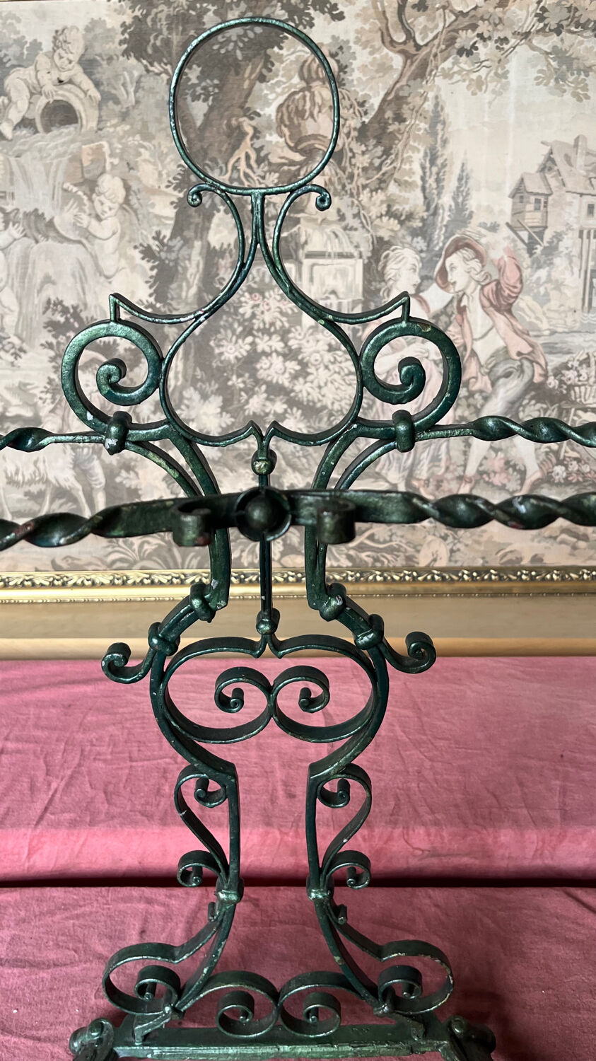 Umbrella stand in enameled cast iron and vintage iron