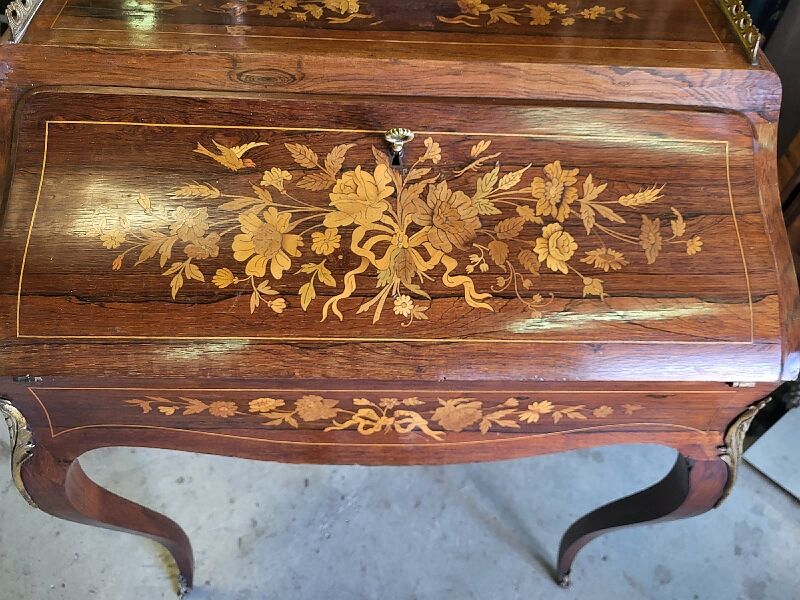 Secretaire de dame bonheur du jour marqueterie