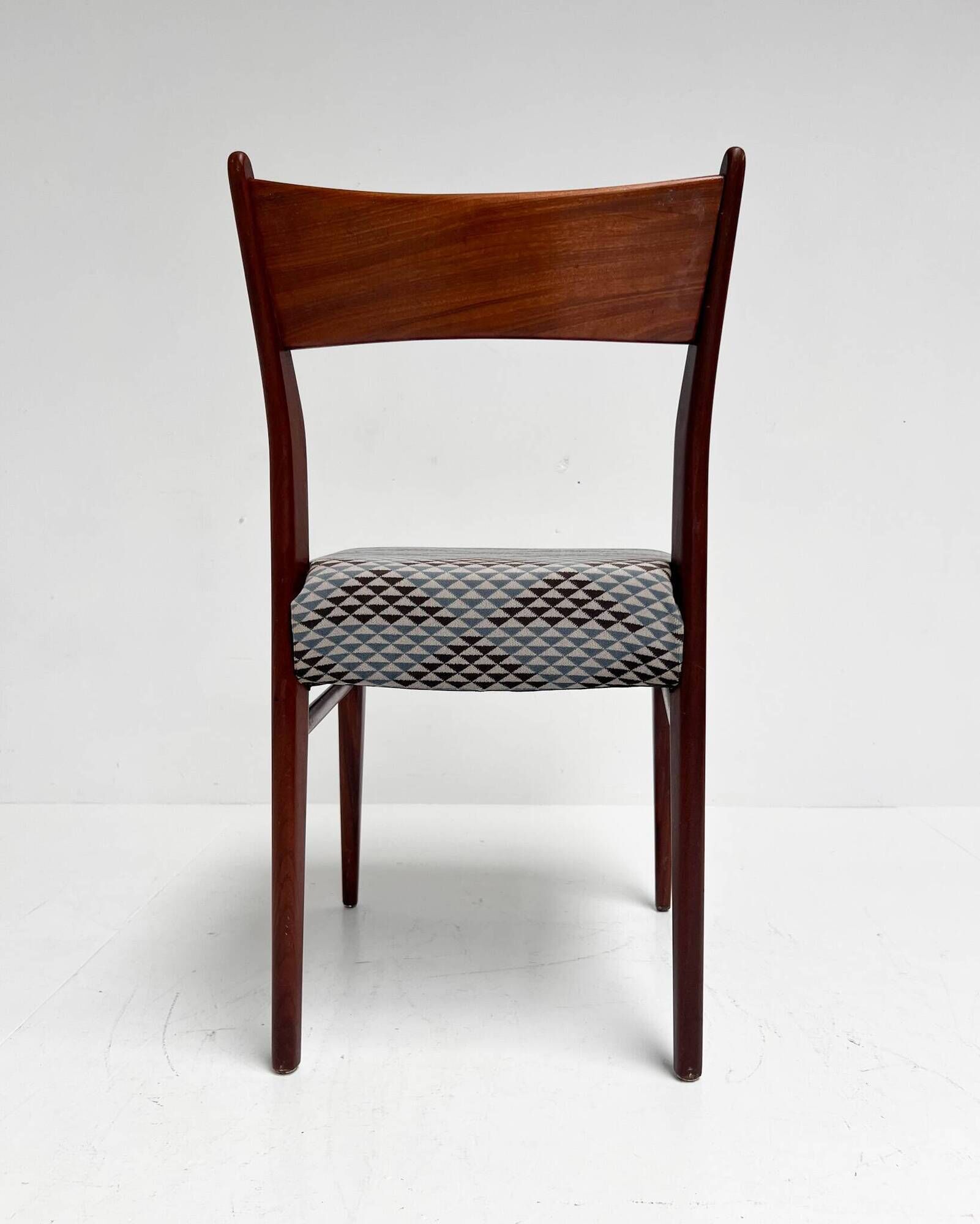 Ensemble de 4 chaises SA10 par Cees Braakman pour Pastoe, années 1960.