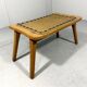 Tabouret en chêne blond spécial, petit banc des années 1960.