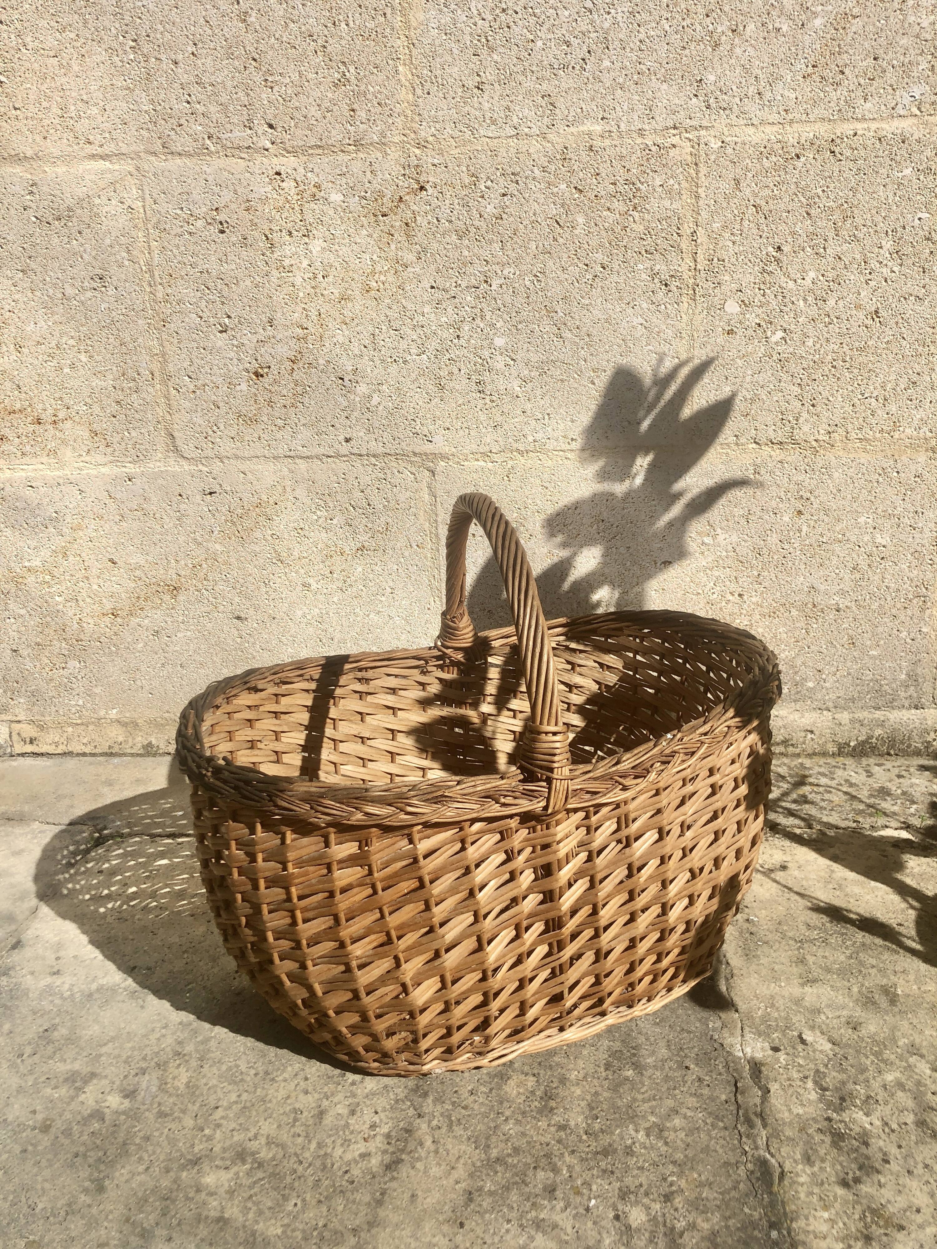 Grand panier en osier