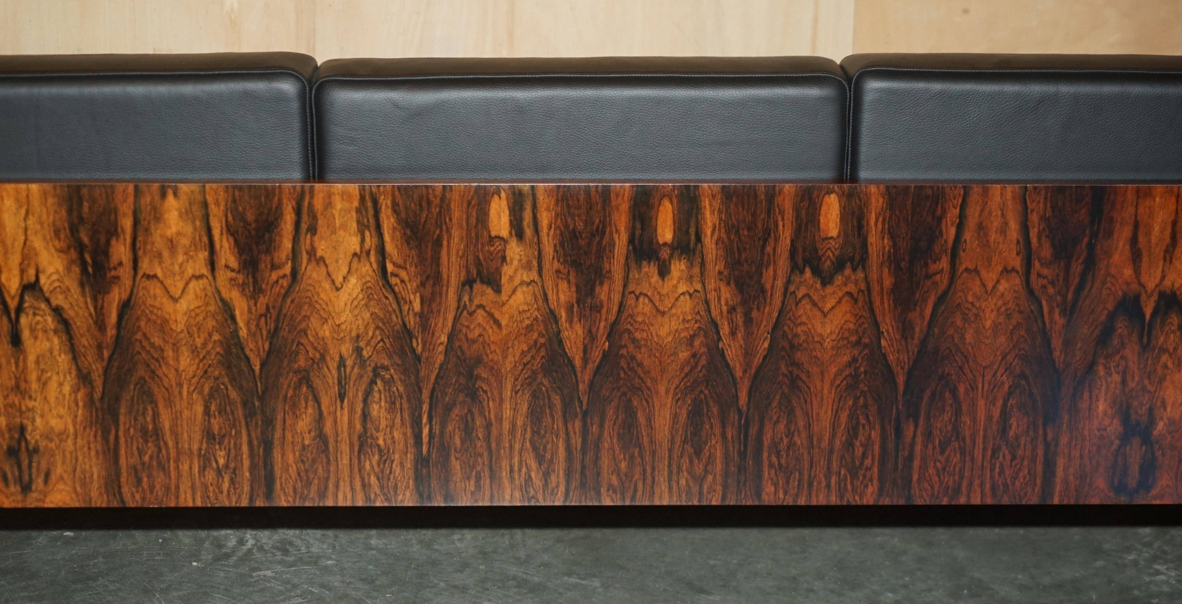 Mid-Century 3-seater canapé in Brazilian hardwood, 1966.