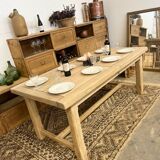 Solid oak farmhouse table with 2 central extensions