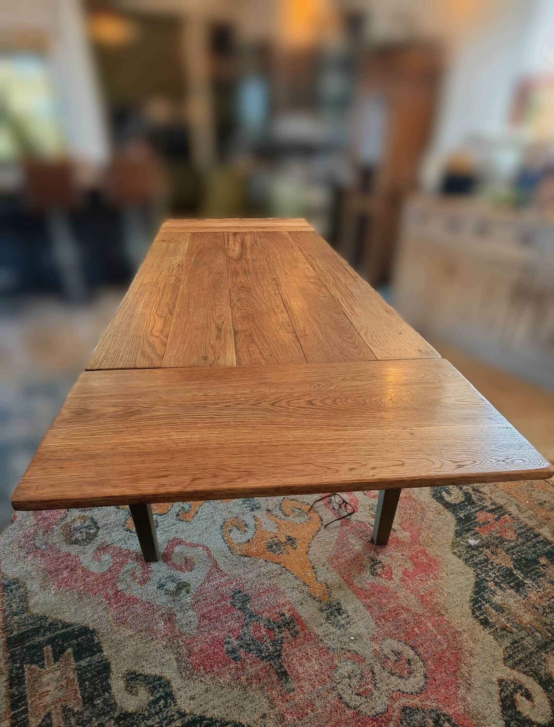 Table de ferme en chêne massif ,2 tiroirs, 2 rallonges,