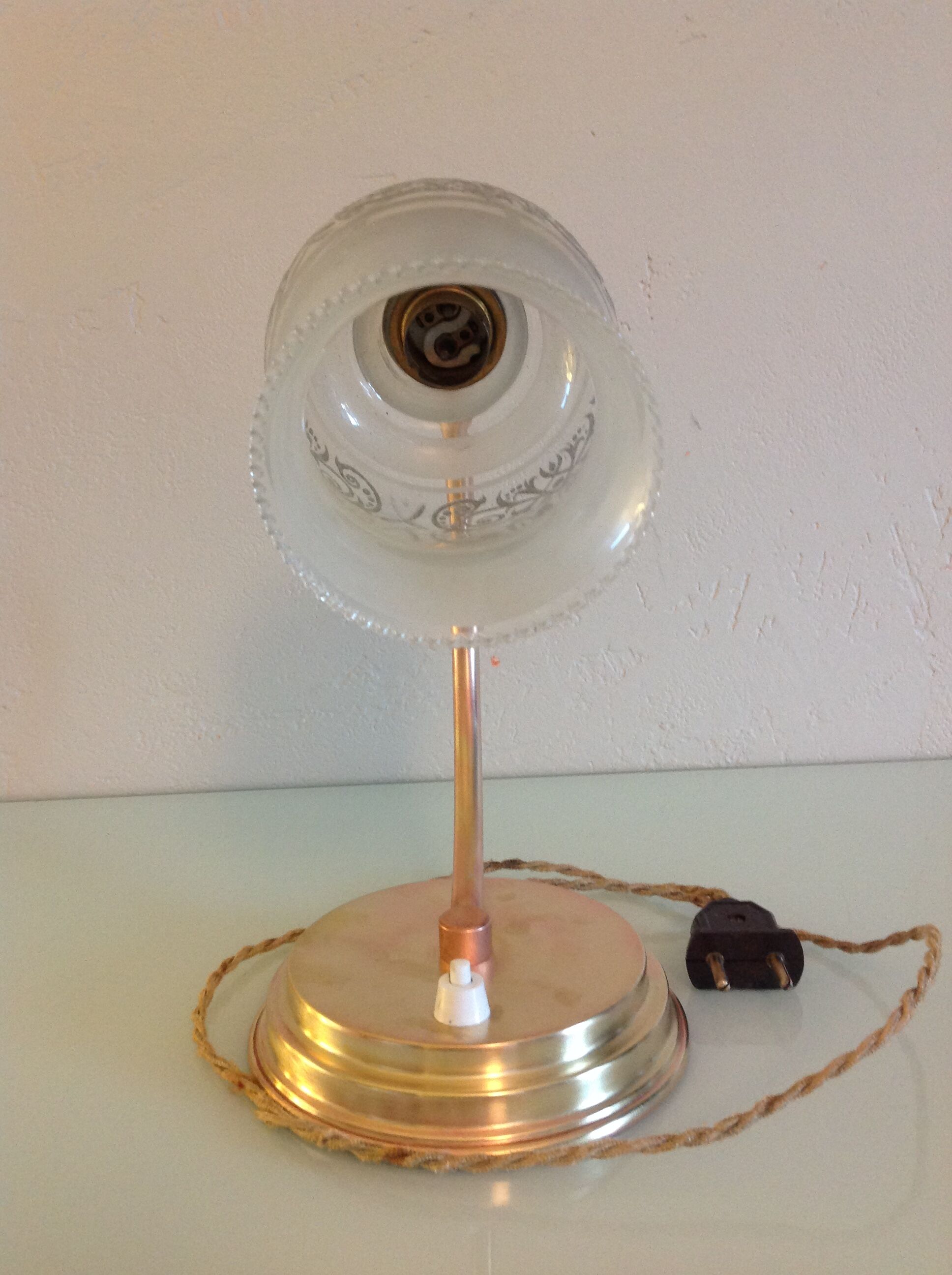 Brass bedside lamp and glass silkscreen vintage 50-60 years