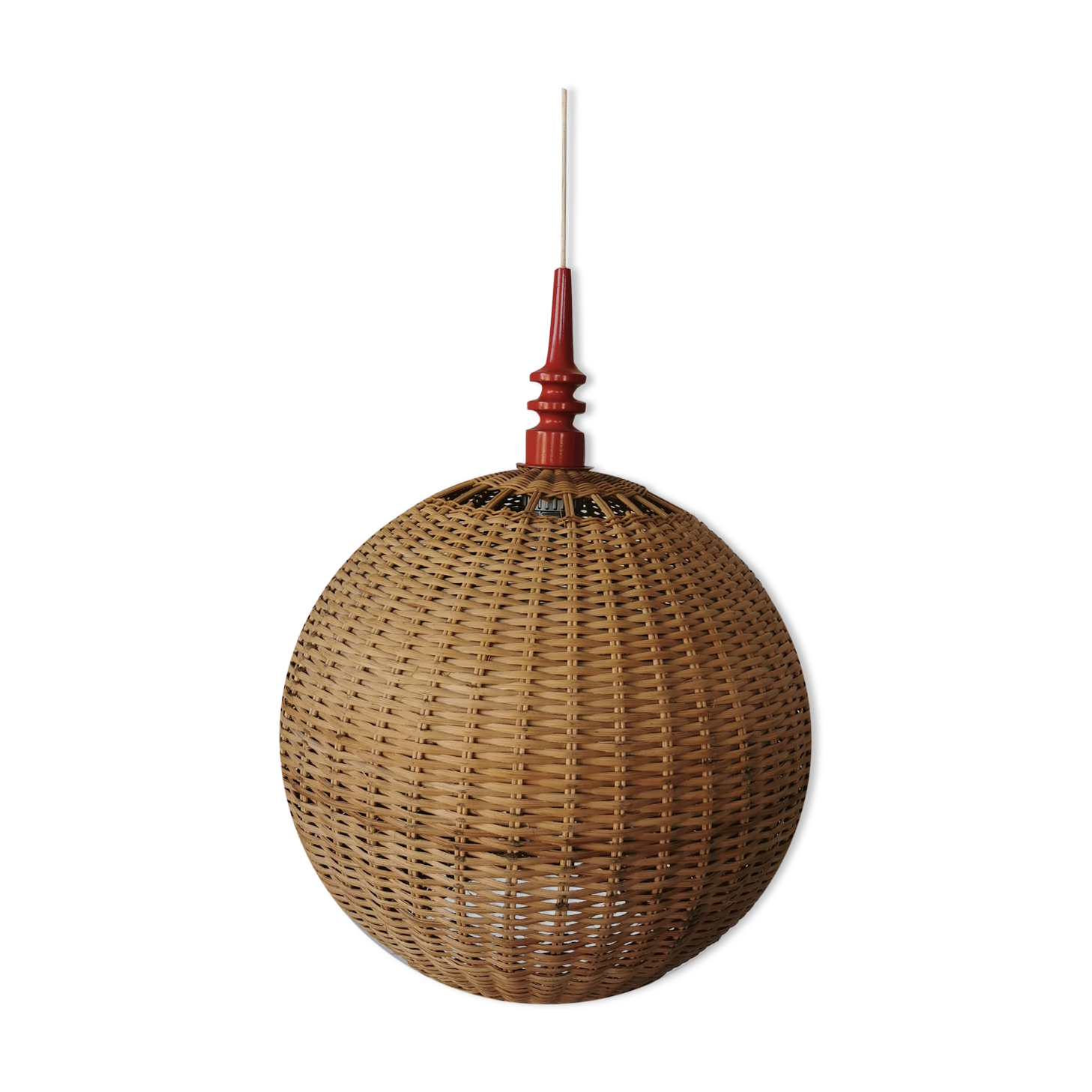 Rattan ball suspension