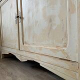 Parisian buffet with white beige patina
