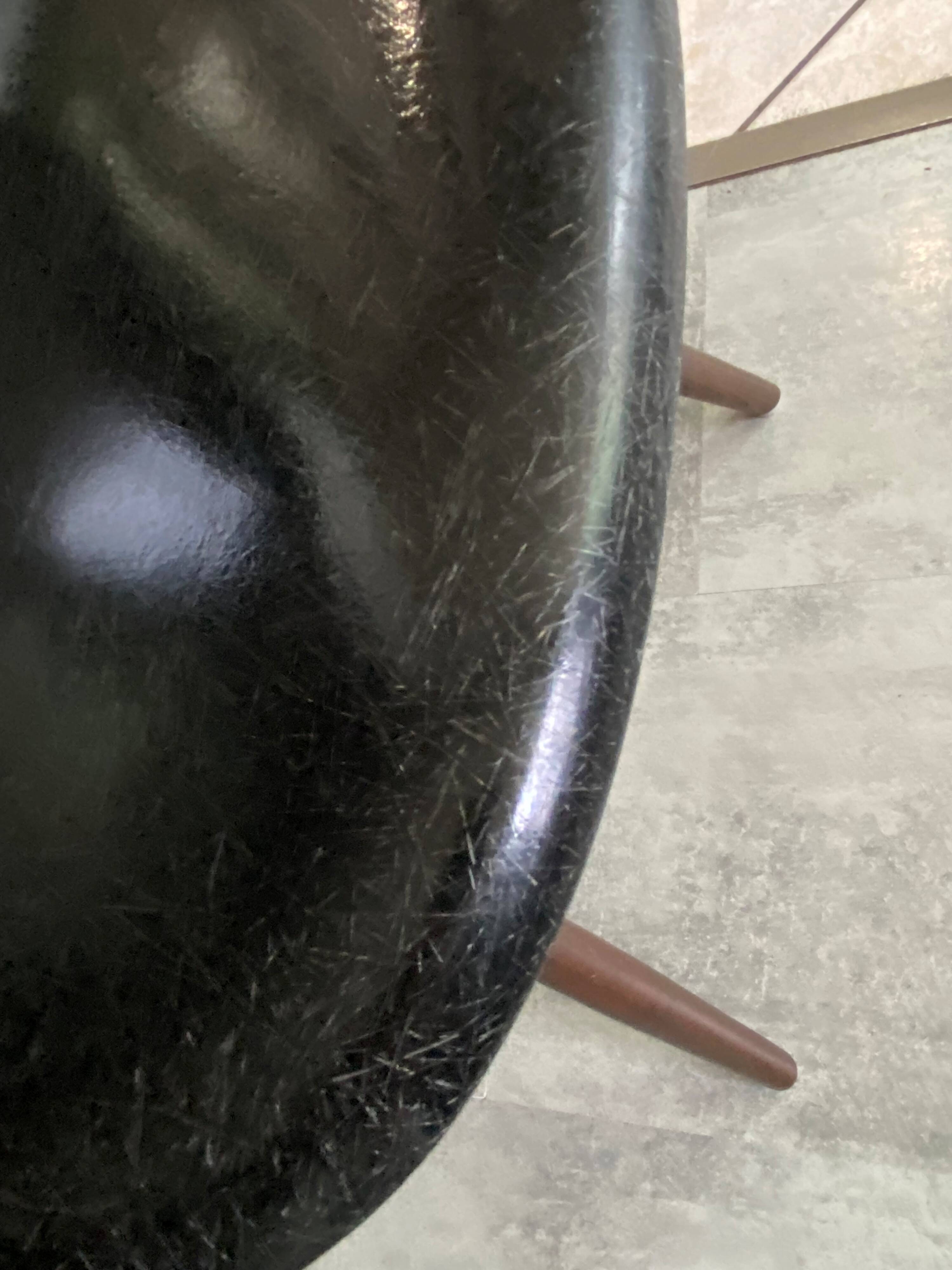 DSW chair, black fiber, black dowel, walnut, Eames, Herman Miller, vintage 1950
