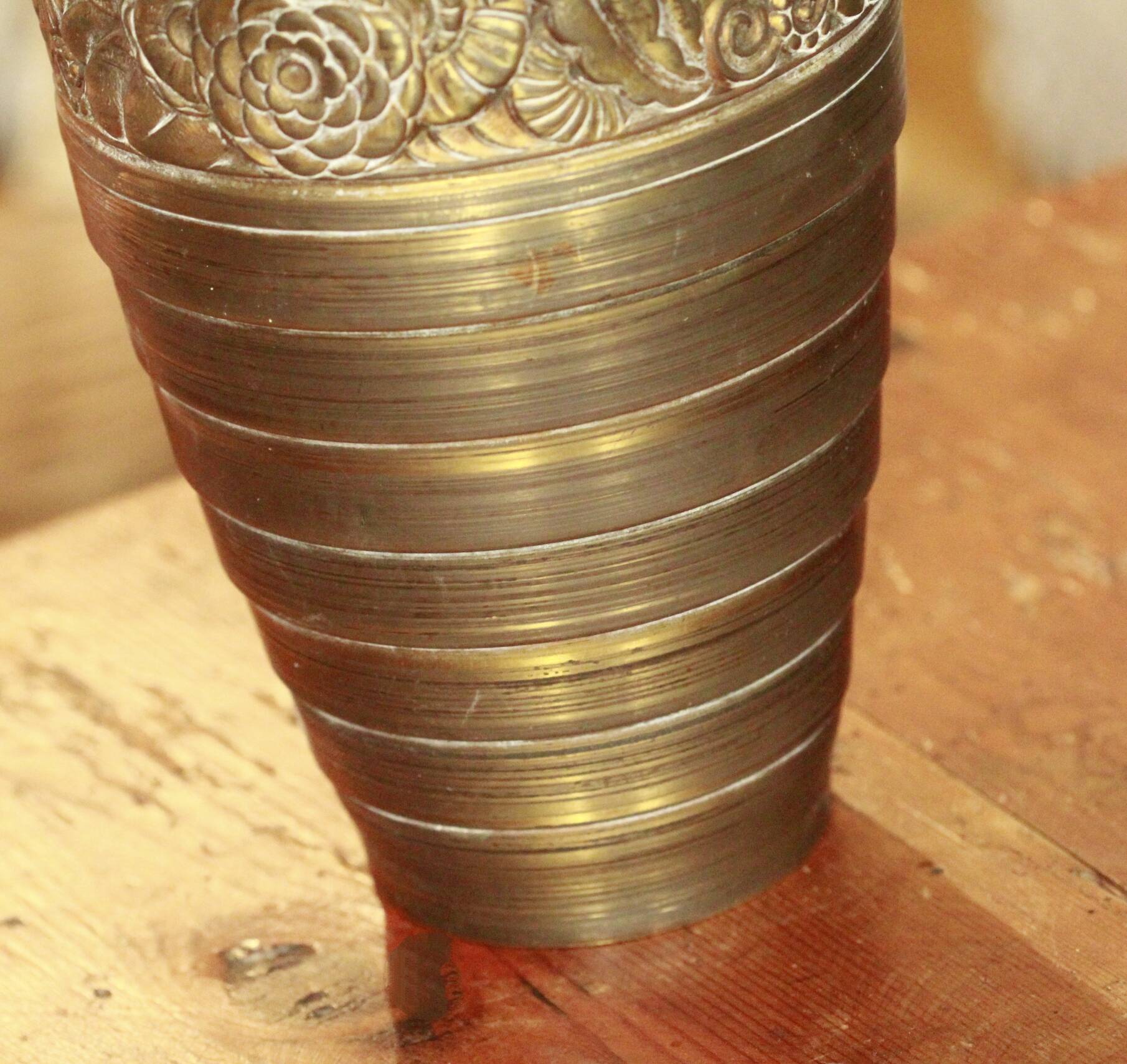 Art deco vase