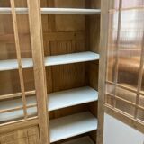Armoire vitrée