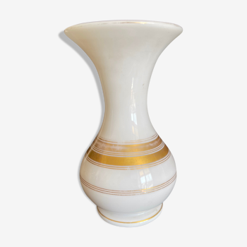 Pansu opaline vase with flared collar and gilding in the middle of the 19th century