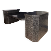 Table basse en granit massif – Style postmoderne, années