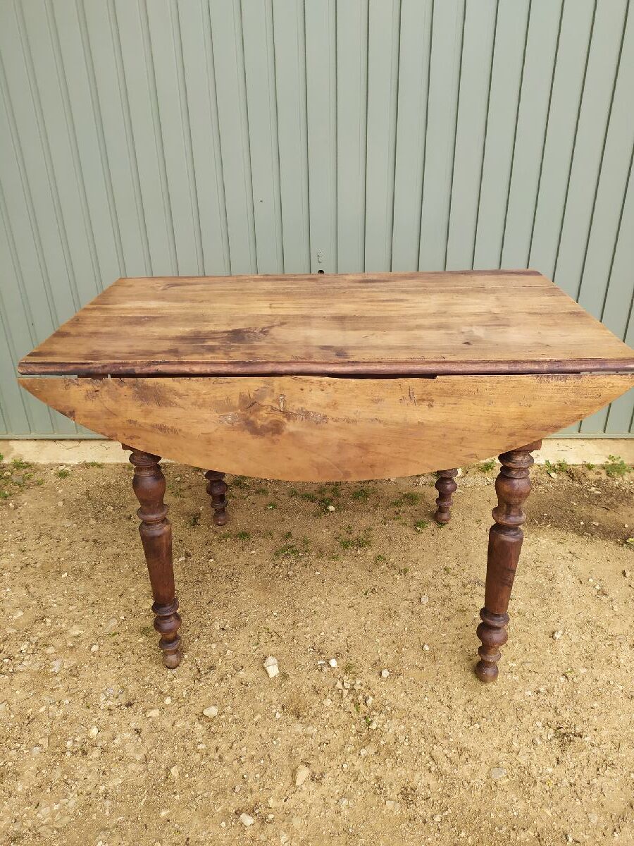 Old table