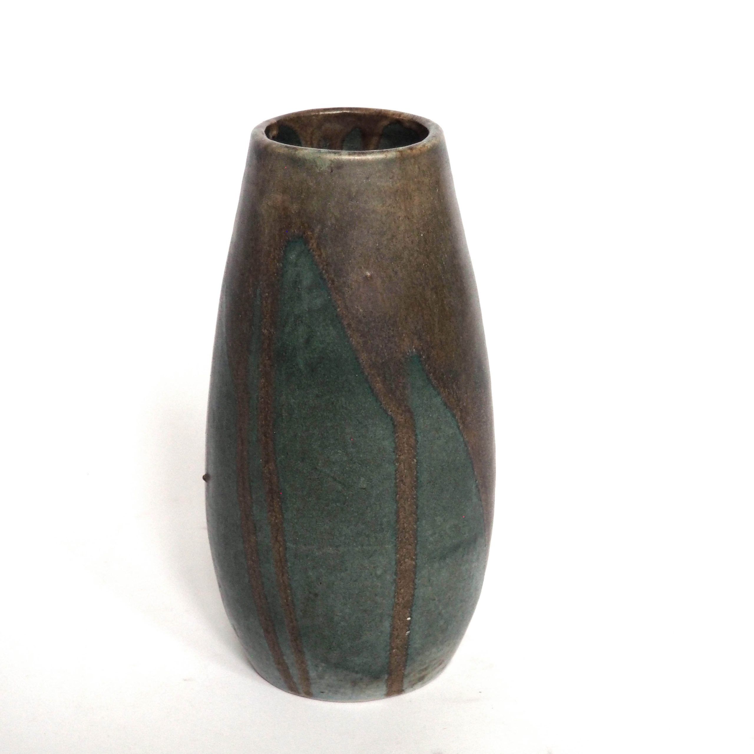 Stoneware vase signed Pointu