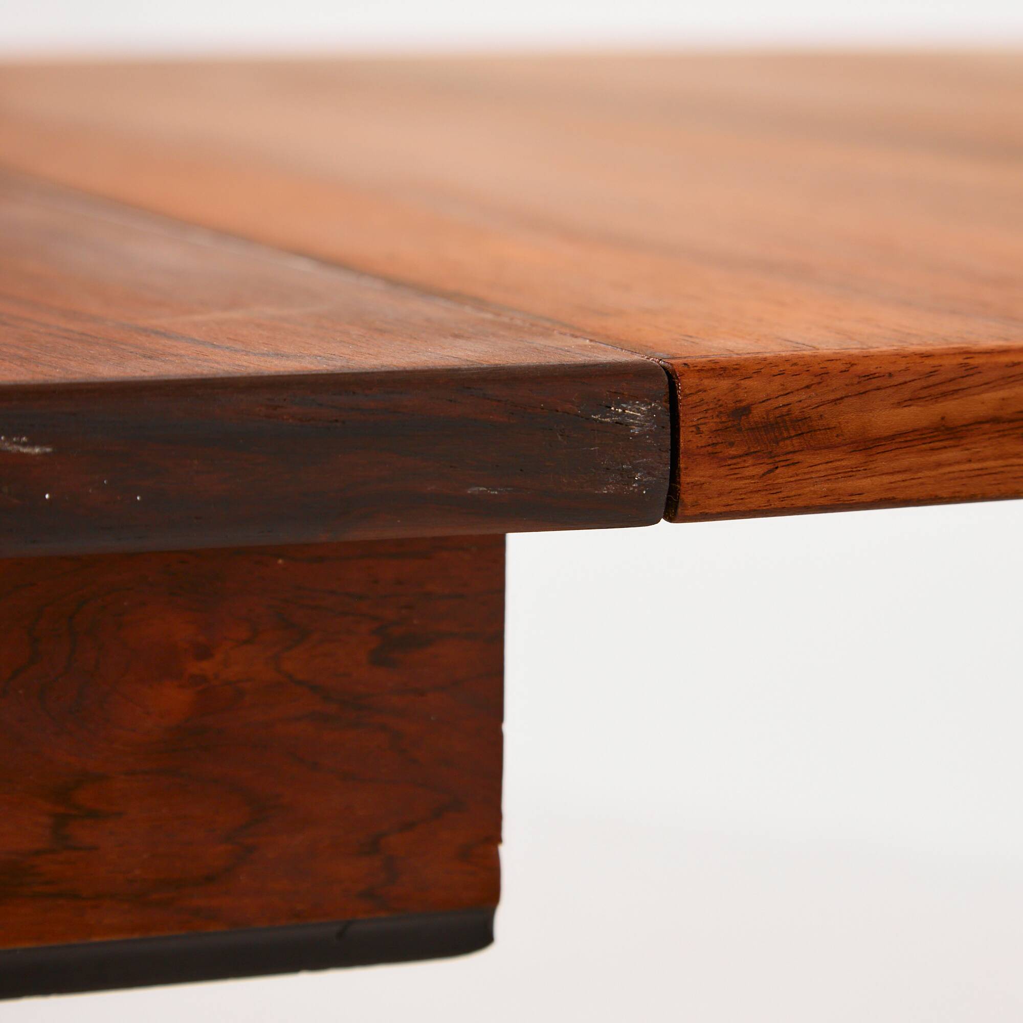 MK10436 Model 55 restored rosewood dining table by Gunni Omann for Omann Ju
