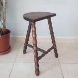 Vintage tripod stool in turned wood