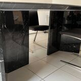 Oval marble table 10 p