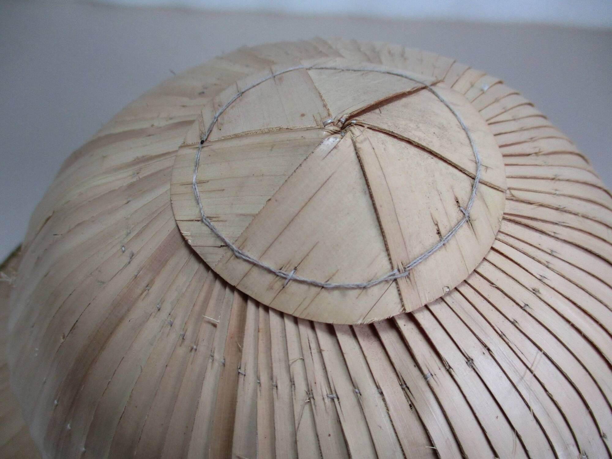 Colonial hat made of rattan and plant fibers - vintage