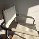 Chaise en métal tubulaire