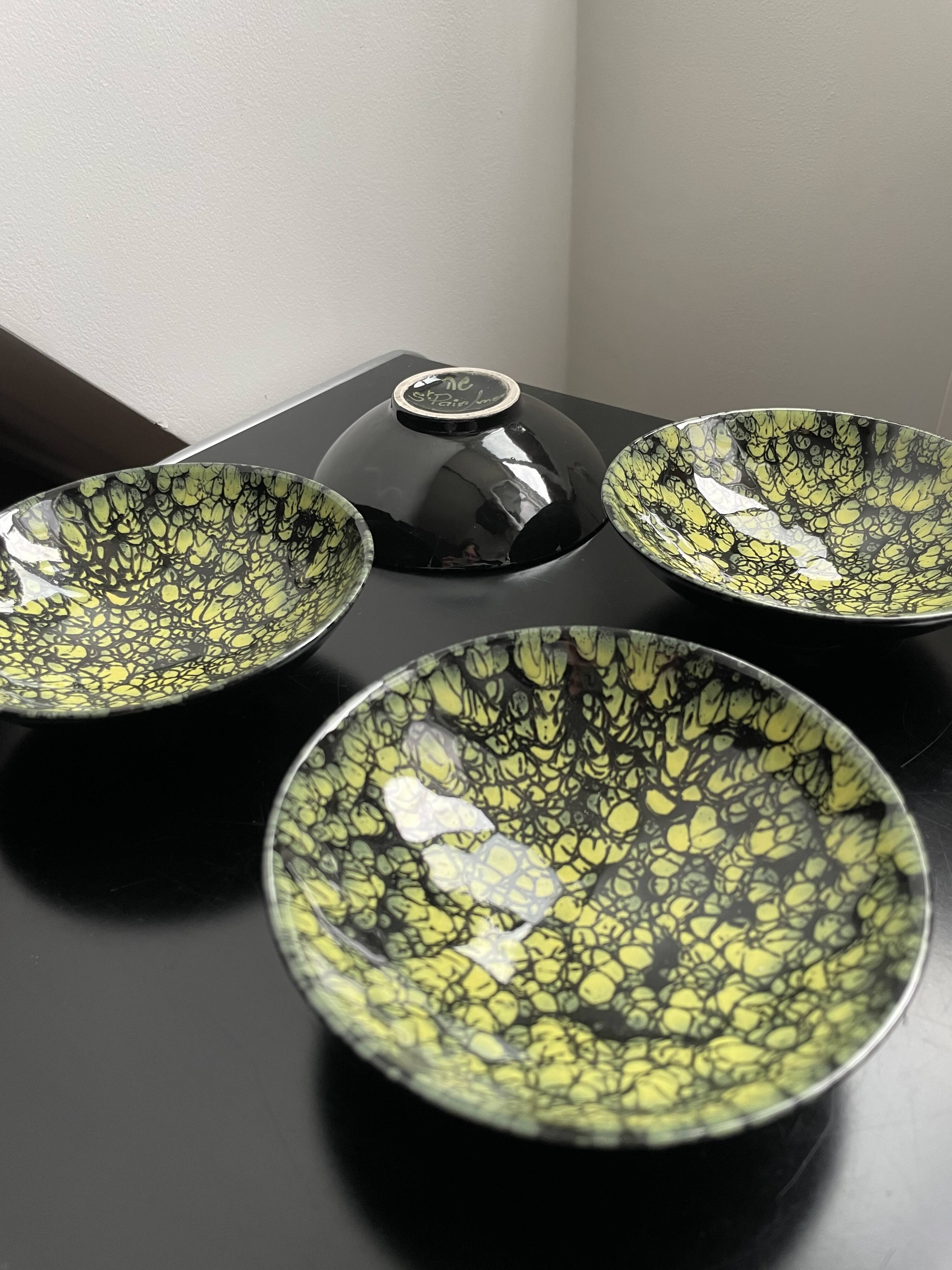 Vintage ceramic cups