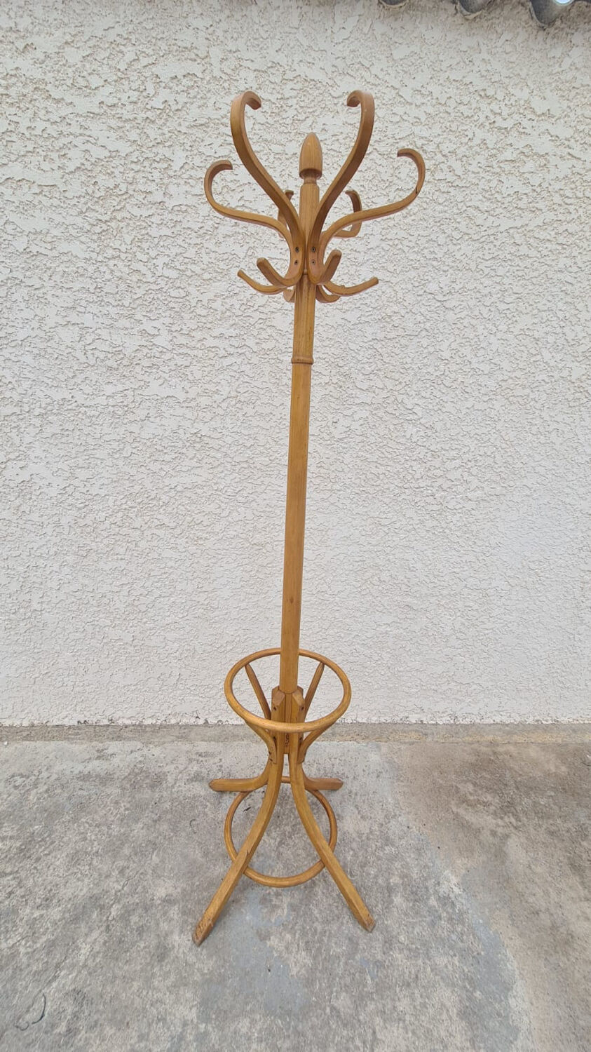 Parrot coat rack / Baumann wooden umbrella door