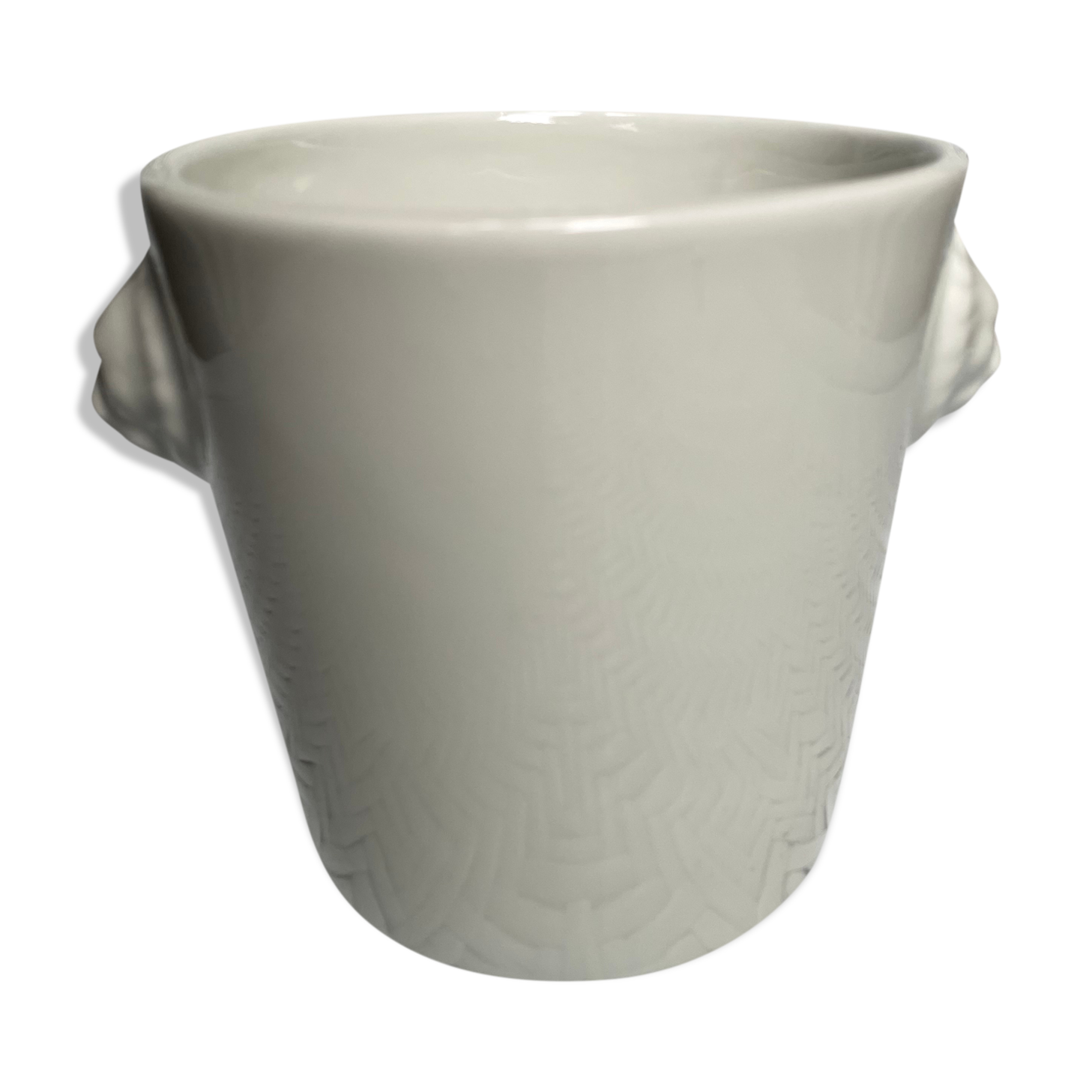 White porcelain pot cover limoges lion's head