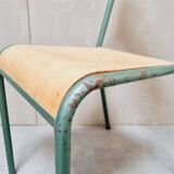 Chaise d'écolier en métal vintage