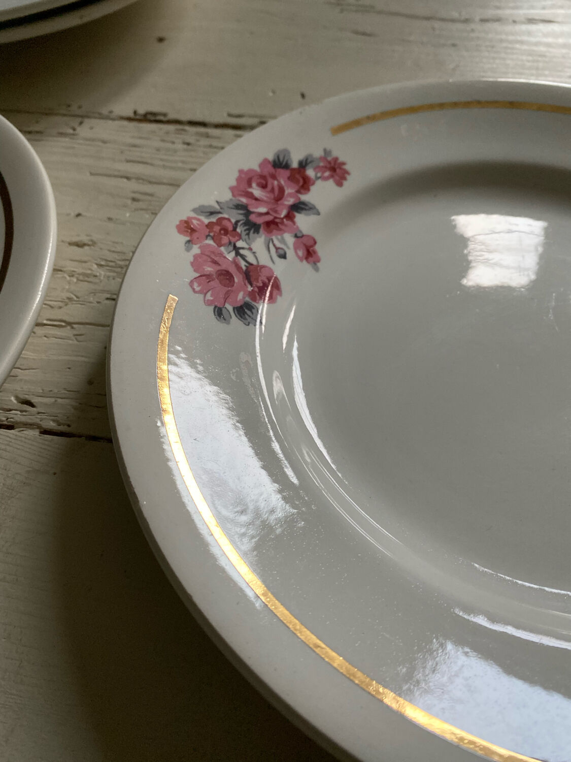 Set of 6 old flat plates Salins