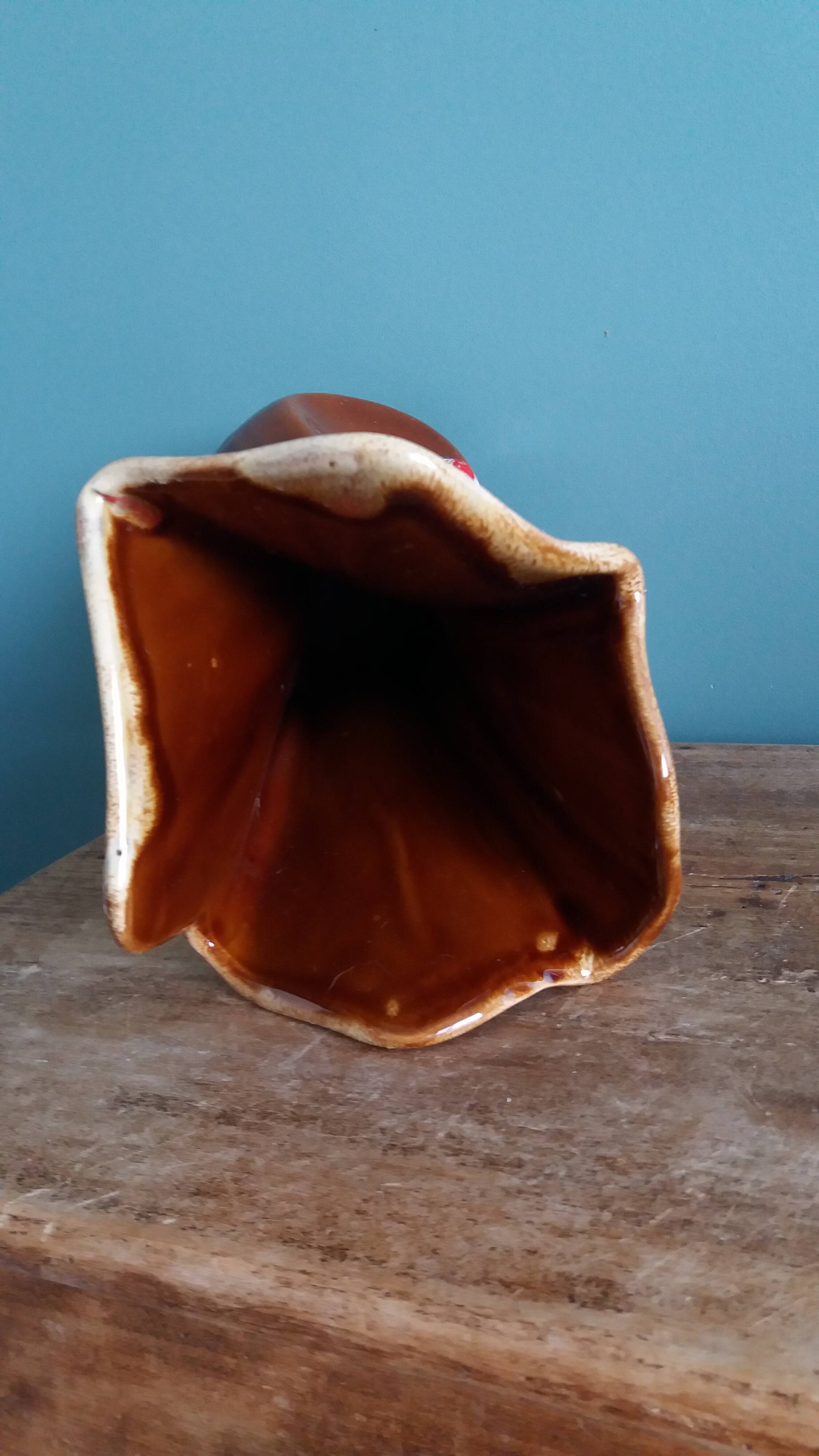 Vallauris vase in flamed ceramic, free-form model 330.