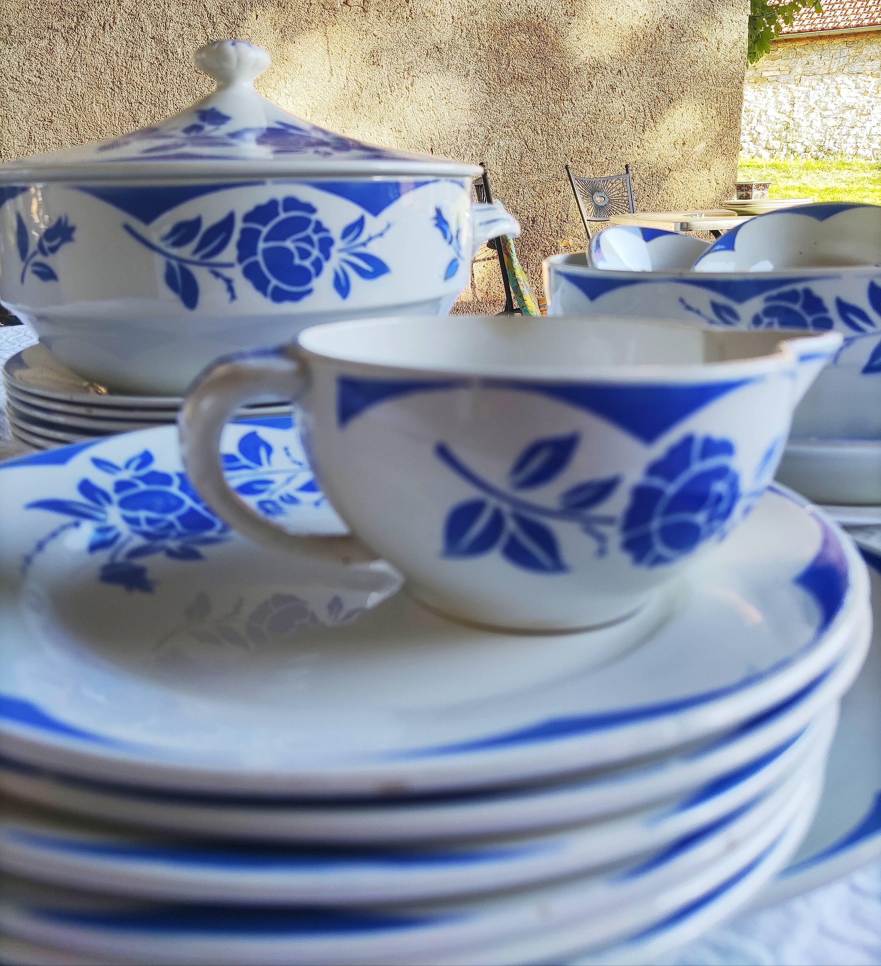 Table service Digoin Sarreguemines - blue and white