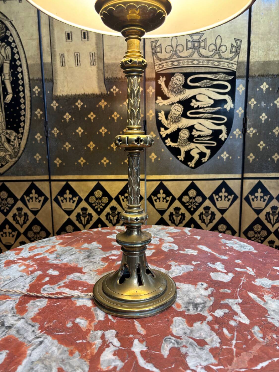 Lampe pied en bronze