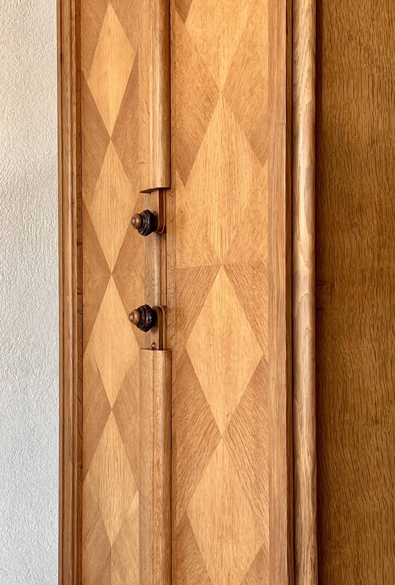 Oak cabinet by Guillerme and Chambron for Your home, France 50s