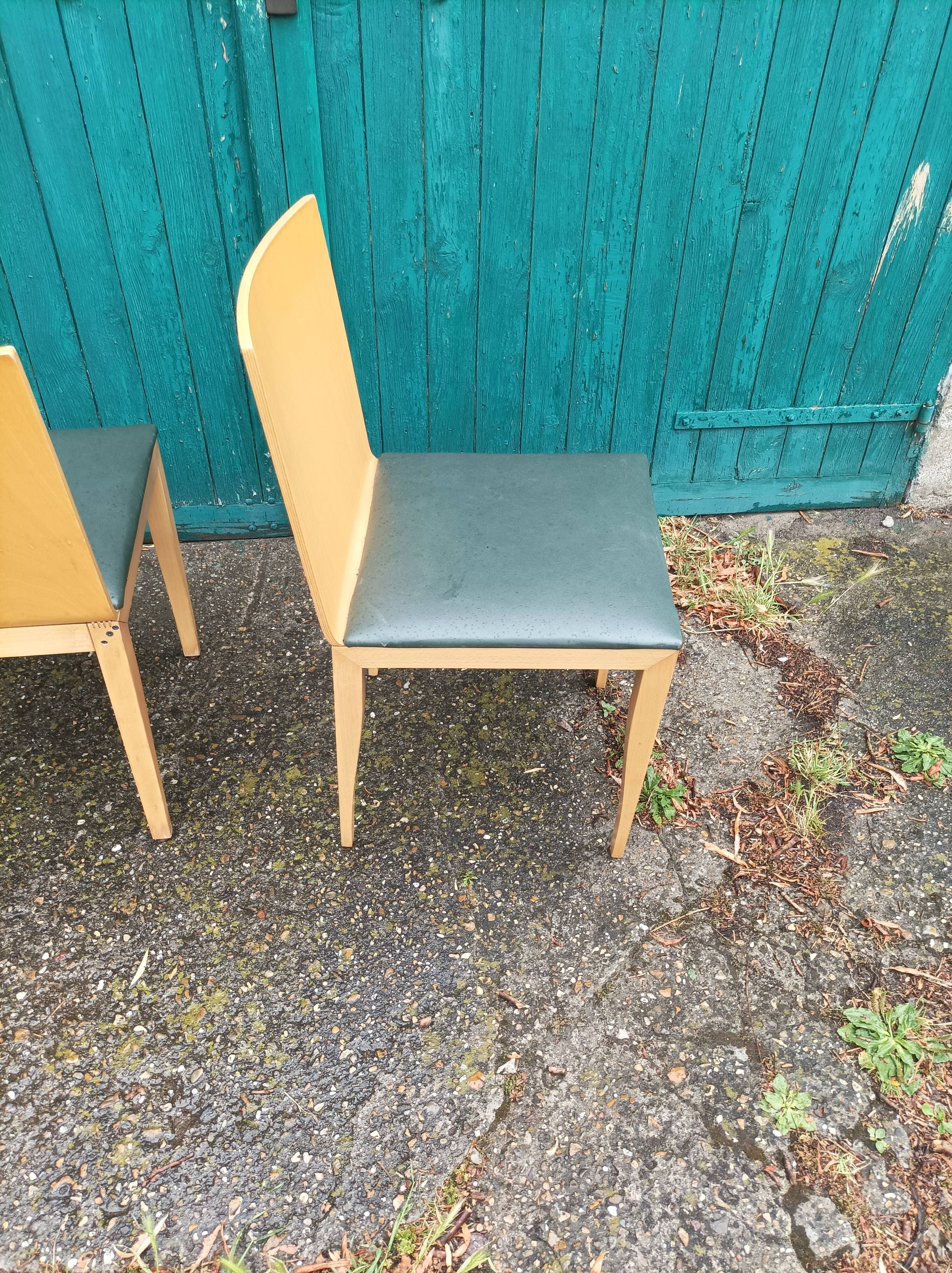 6 old wooden chairs skaï imitation leather punt mobles vintage