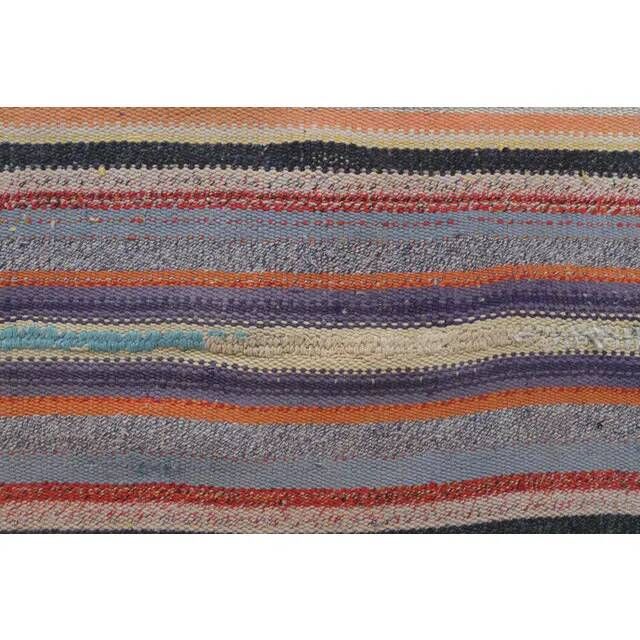 Tapis kilim turc vintage en laine et coton violet noué à la main
