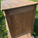 Vintage chest of drawers