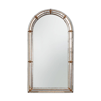 Miroir en mosaïque trapézoïdale vénitienne espagnole du XXe siècle avec détails en laiton