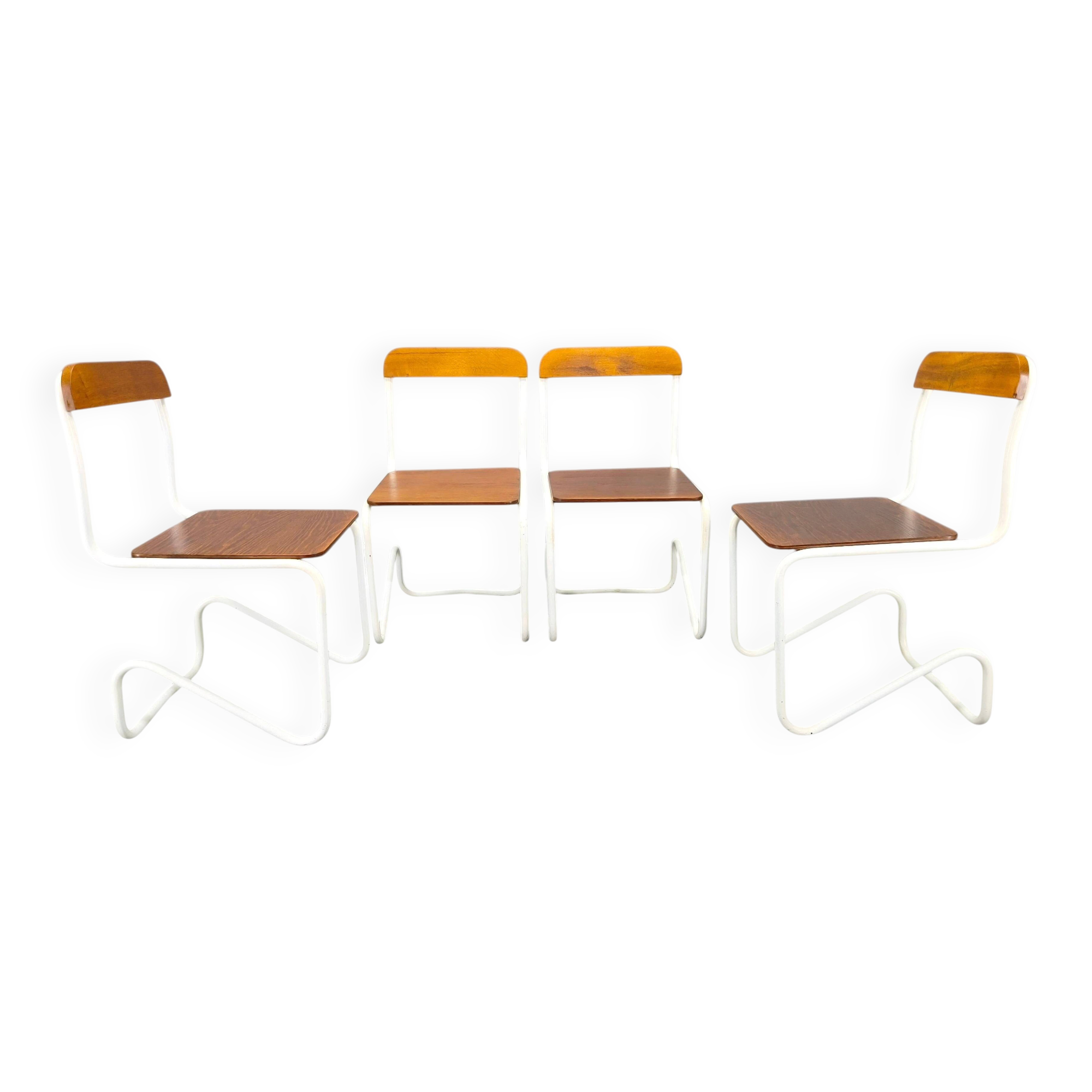Ensemble de 4 chaises cantilever Bauhaus, acier tubulaire, Allemagne années 1930