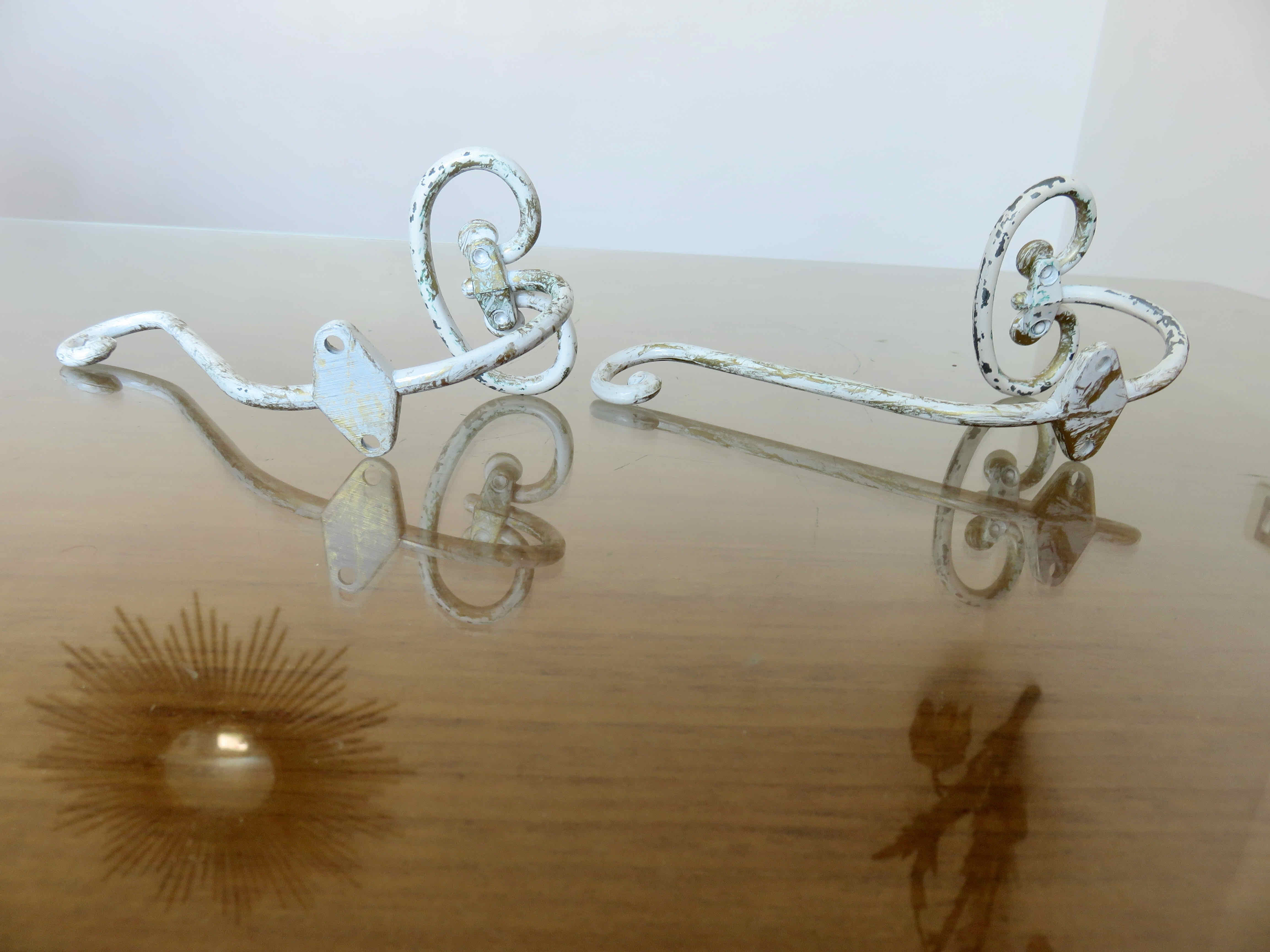 Pair of metal hooks 30 40s