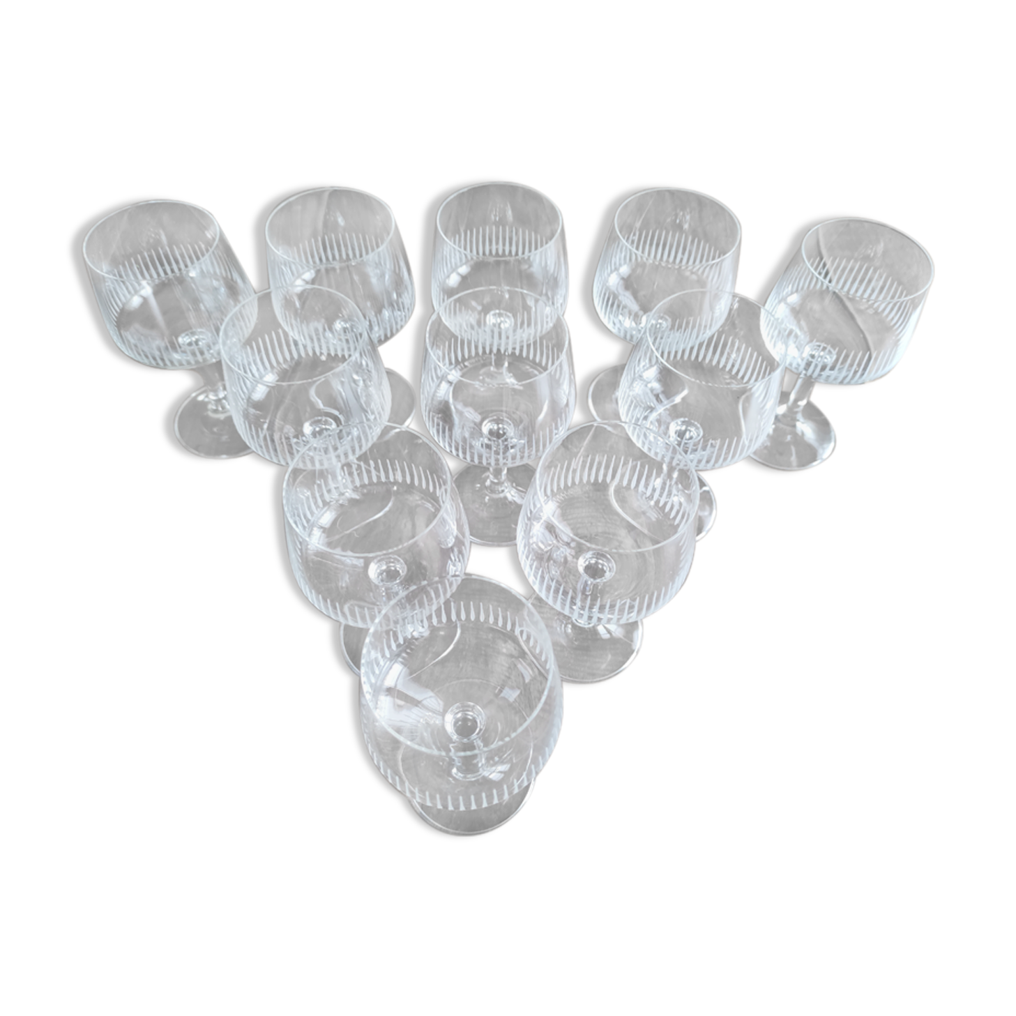 Set of 11 old wine glasses shaped chiseled crystal balloons