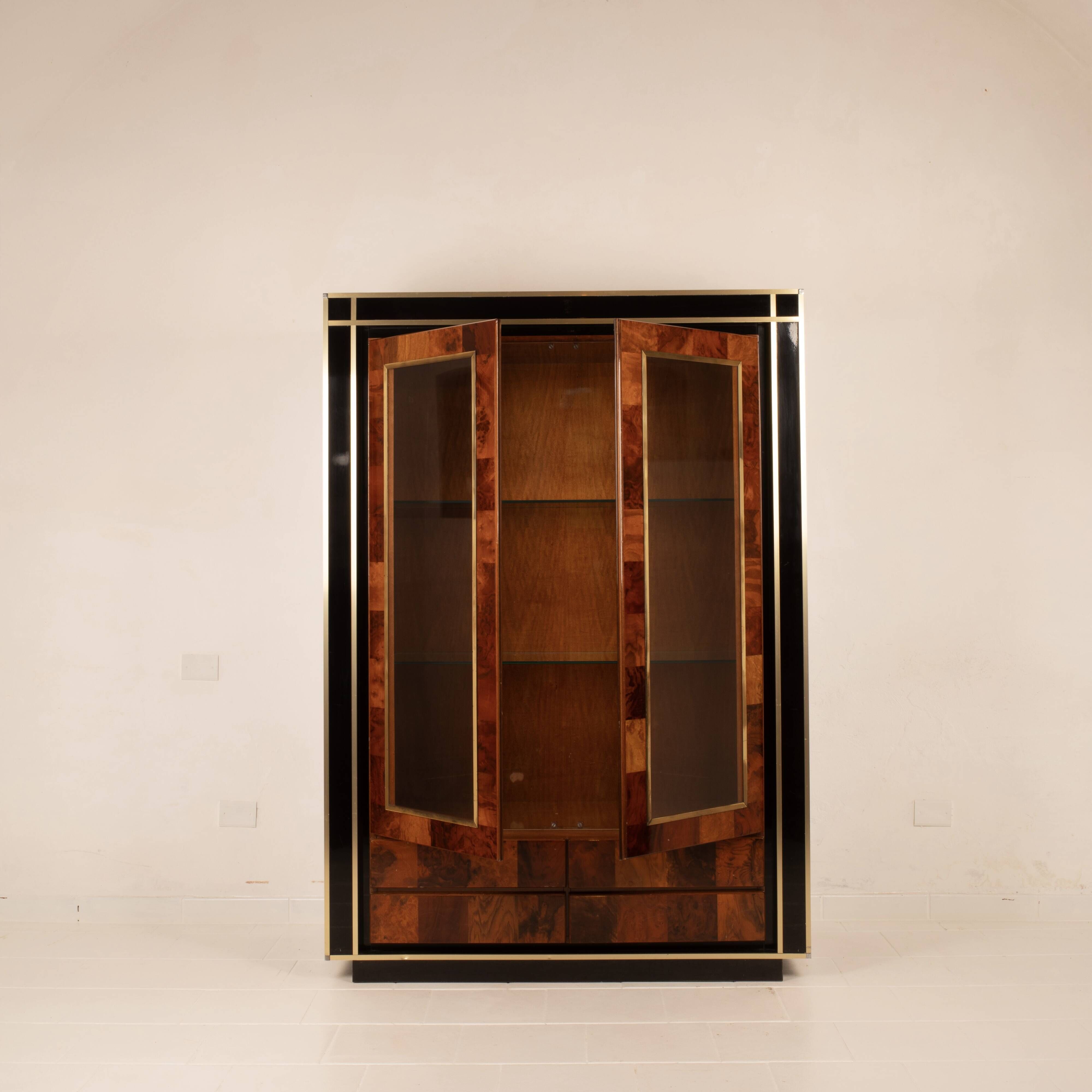Vitrine en bois de séquoia par Willy Rizzo pour Mario Sabot