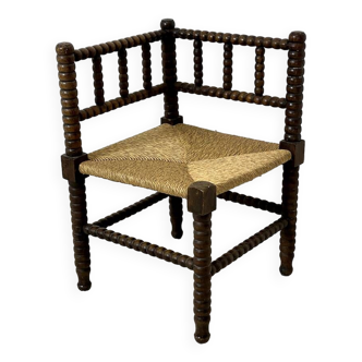 Corner chair in straw and turned wood early 20th century