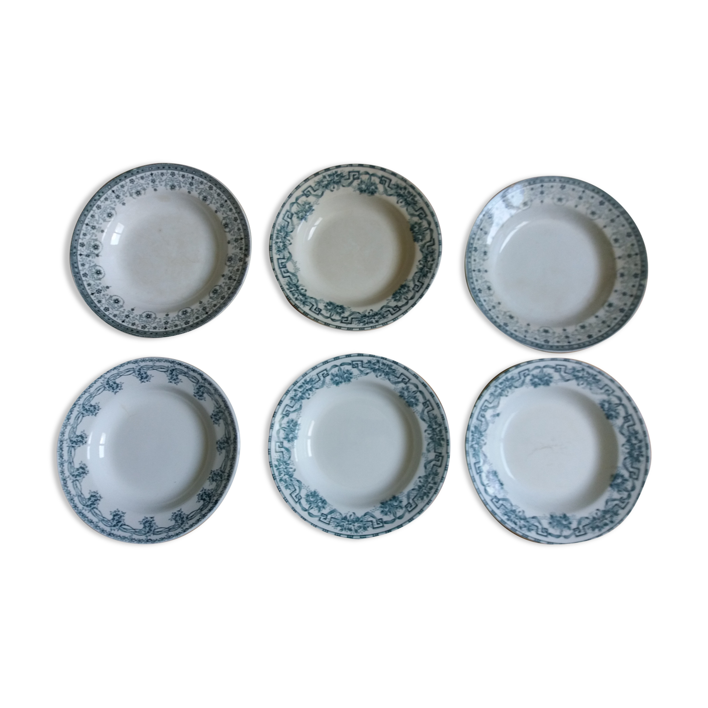 6 mismatched hollow plates Terre de fer