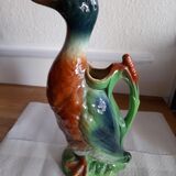 Water pitcher duck